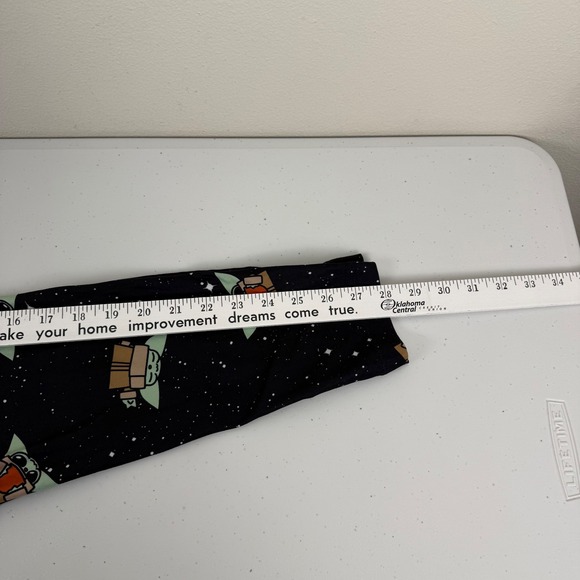 Disney Parks The Mandalorian Baby Yoda Star Wars Black Leggings Women's Size M - Picture 8 of 8